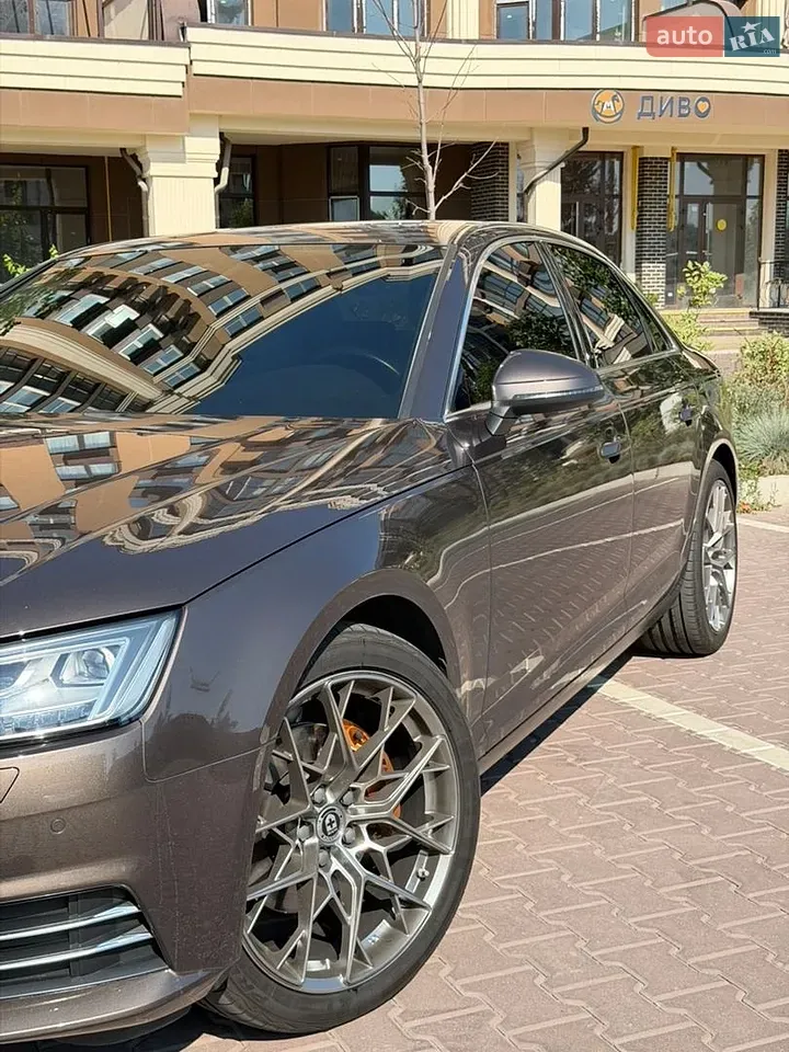 Audi A4 2018 photo 3