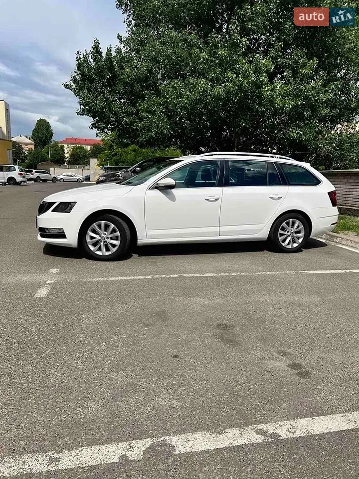 Skoda Octavia 2019 photo 5