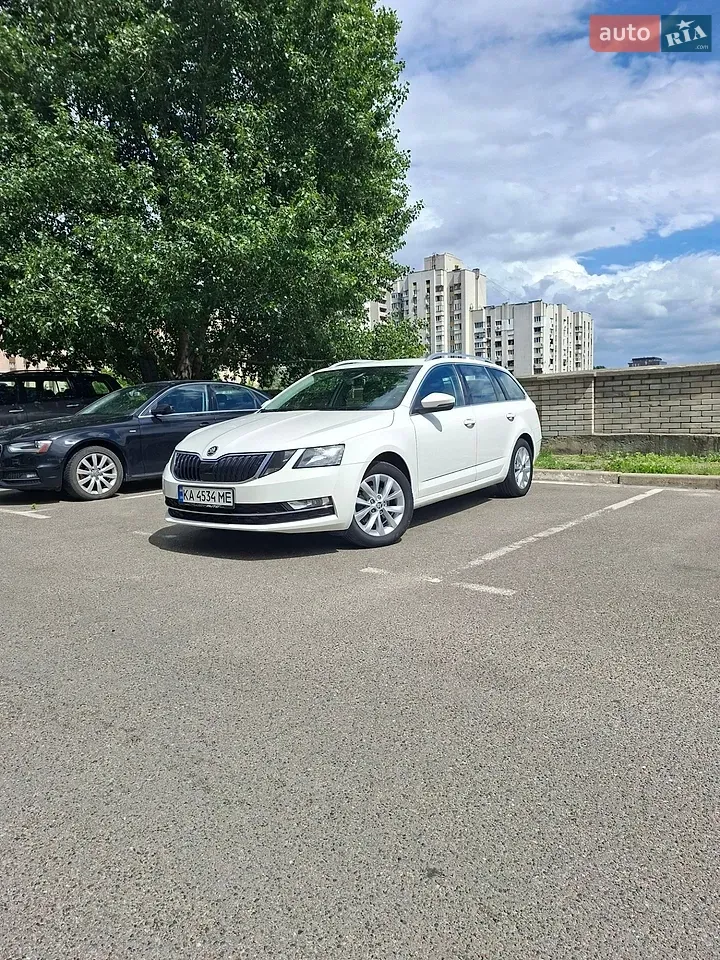 Skoda Octavia 2019 photo 4