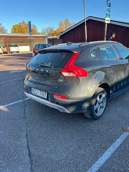 Volvo V40 Cross Country 2014 photo 4