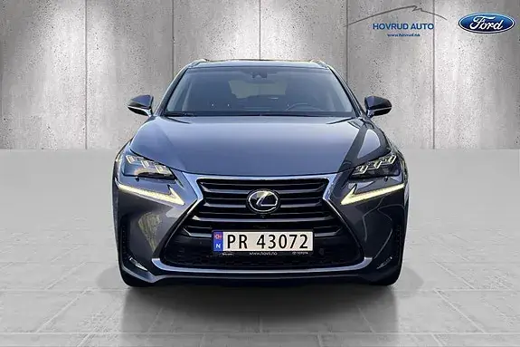 Lexus Nx300H 2017 photo 2