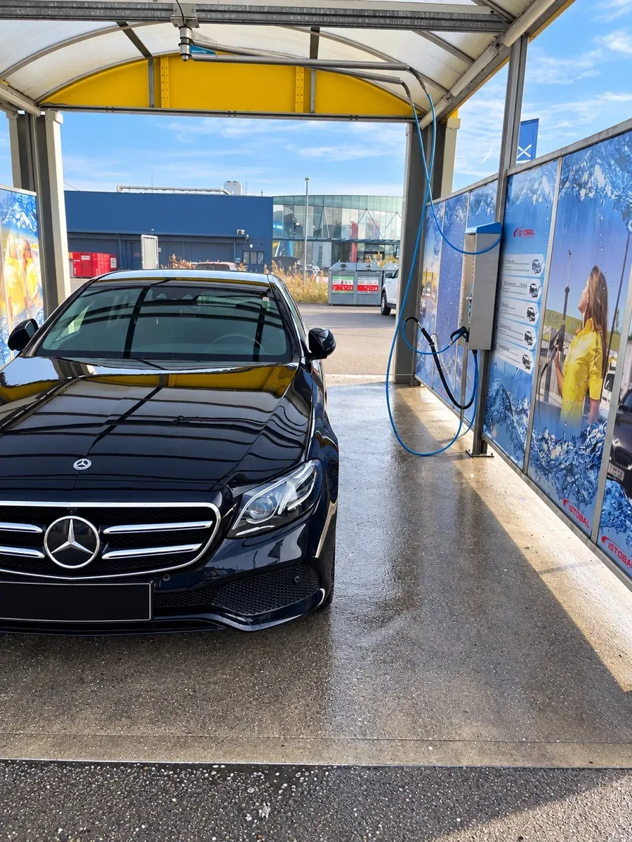 Mercedes-Benz E-Class 2018 photo 2