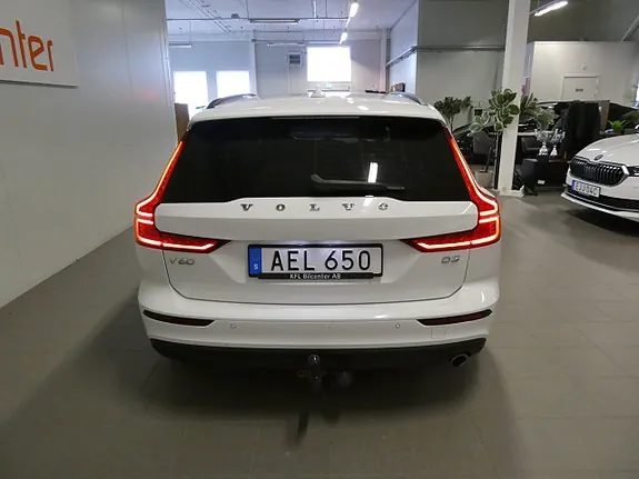 Volvo V60 2019 photo 5