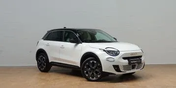 Fiat 600 2025 photo 2