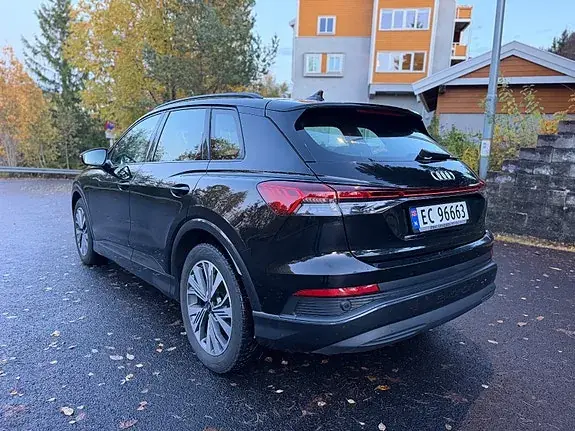 Audi Q4 E-Tron 2021 photo 3