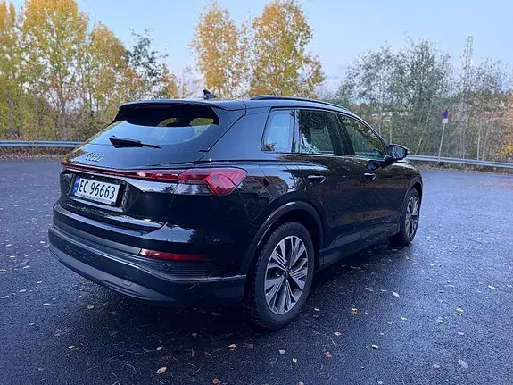 Audi Q4 E-Tron 2021 photo 5