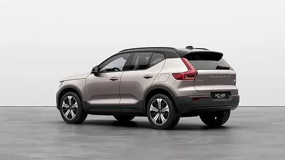 Volvo Xc40 2023 photo 2