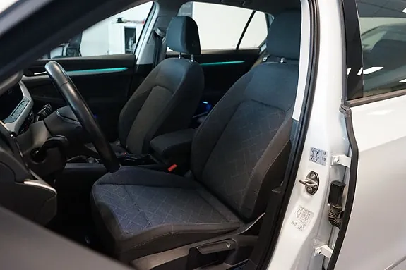 Volkswagen Golf I 2021 photo 5