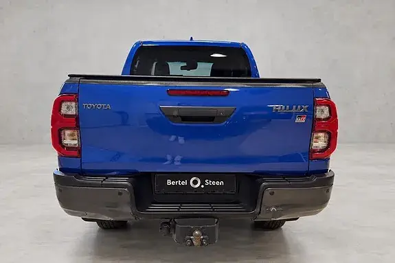 Toyota Hilux 2024 photo 4