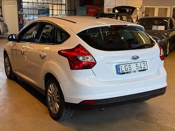 Ford Focus 2011 photo 5