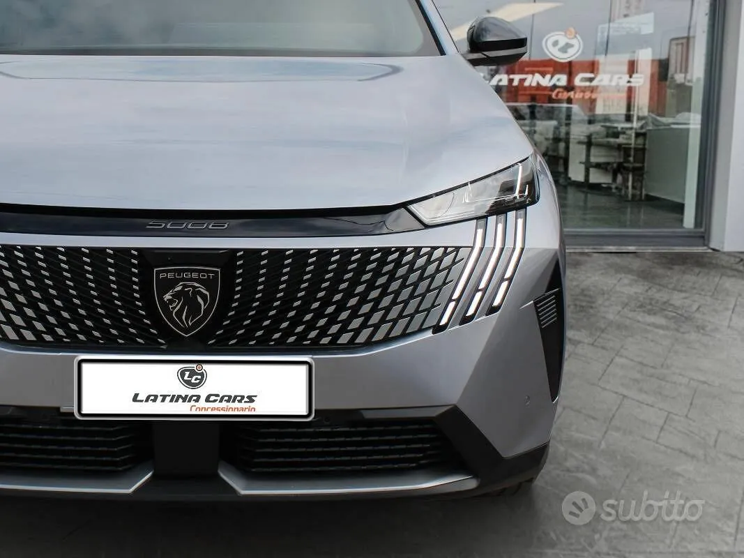 Peugeot 5008 2025 photo 2