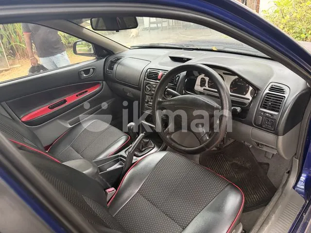Mitsubishi Galant 2002 photo 3
