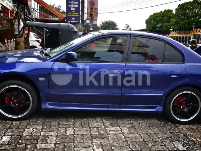 Mitsubishi Galant