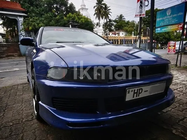Mitsubishi Galant 2002 photo 2