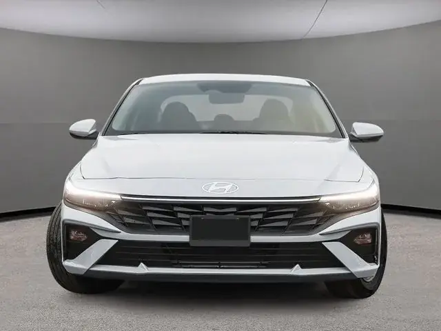 Hyundai Elantra 2026 photo 2