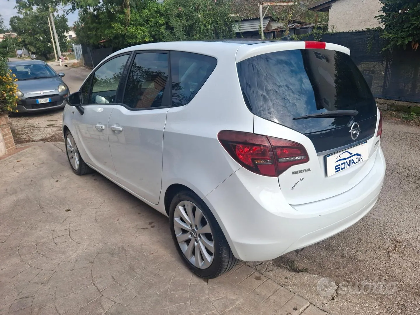 Opel Meriva 2013 photo 4