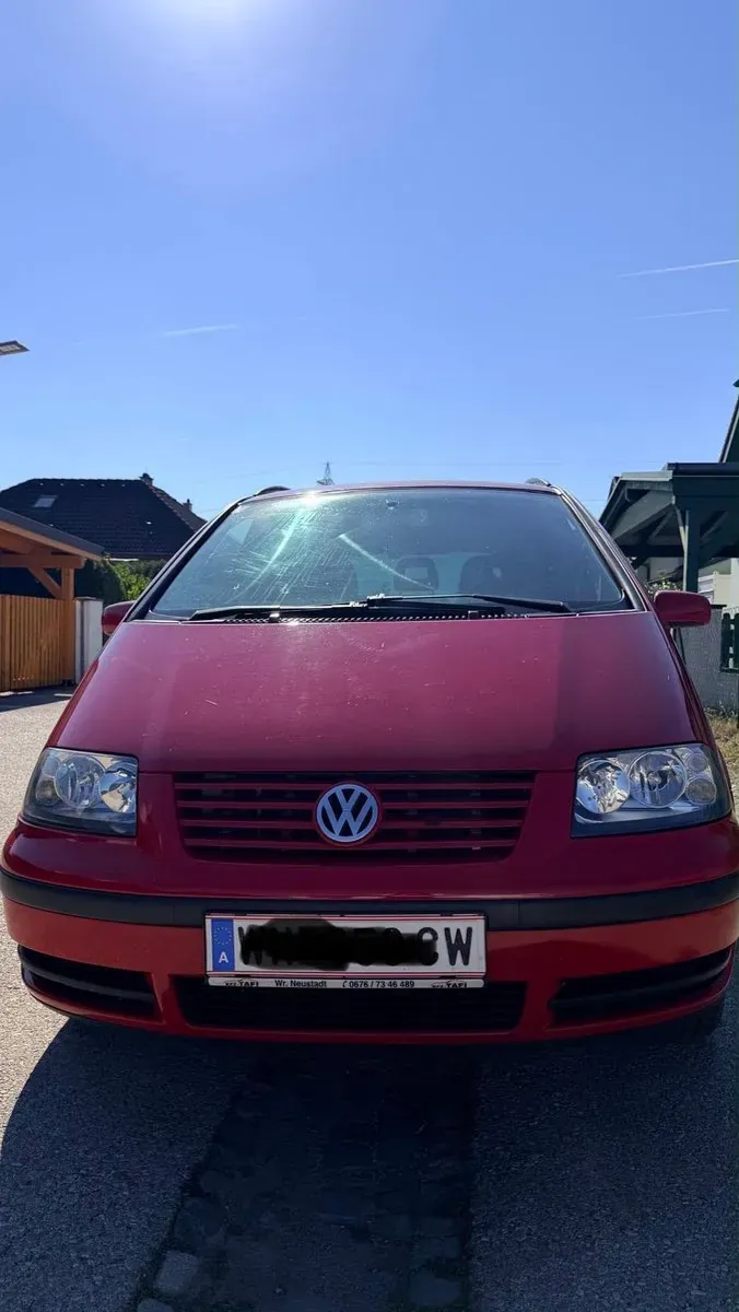 Volkswagen Sharan 2004 photo 2