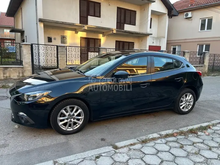 Mazda 3 2014 photo 3