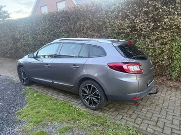 Renault Mégane 2012 photo 3