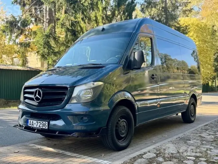 Mercedes-Benz Sprinter