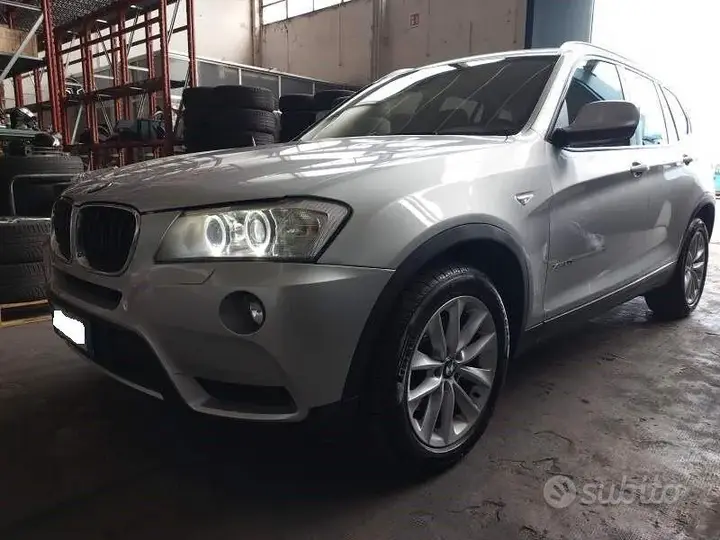 BMW X3 2012 photo 2