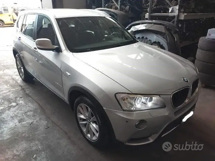 BMW X3 2012 photo 4