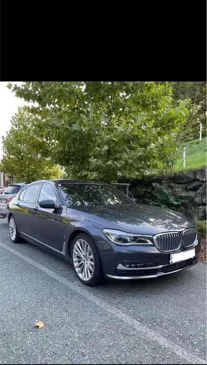BMW 7 Series 2016 photo 3