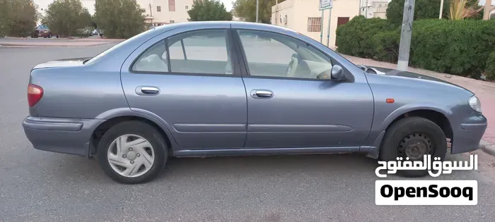 Nissan Sunny 2003 photo 3