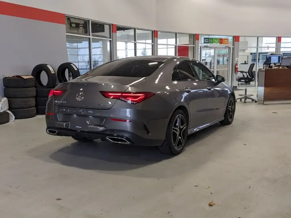 Mercedes-Benz Cla250 2023 photo 4