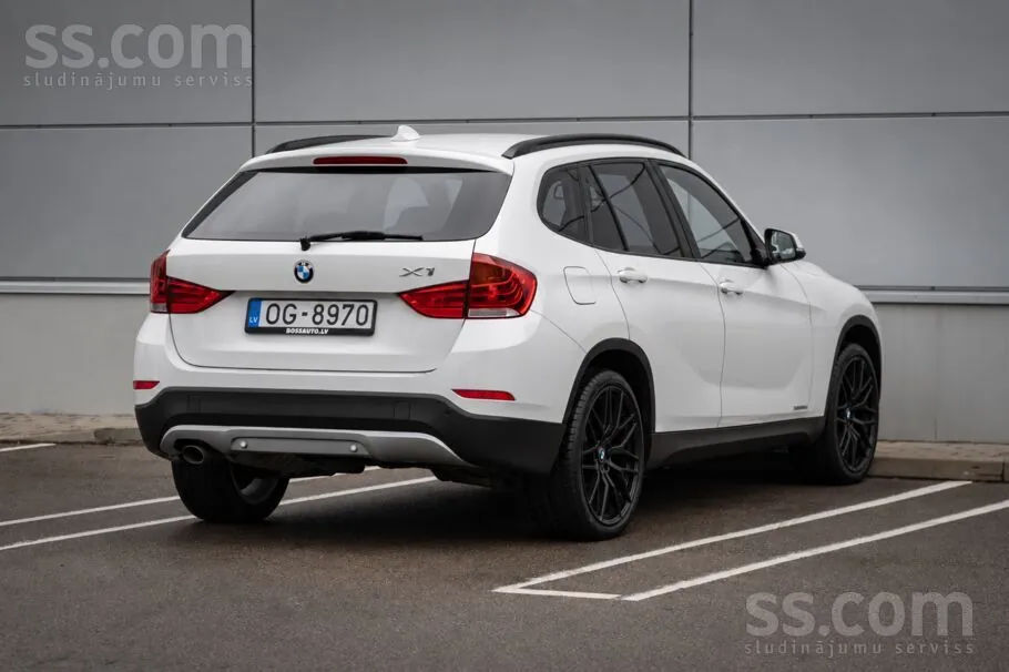 BMW X1 2014 photo 4