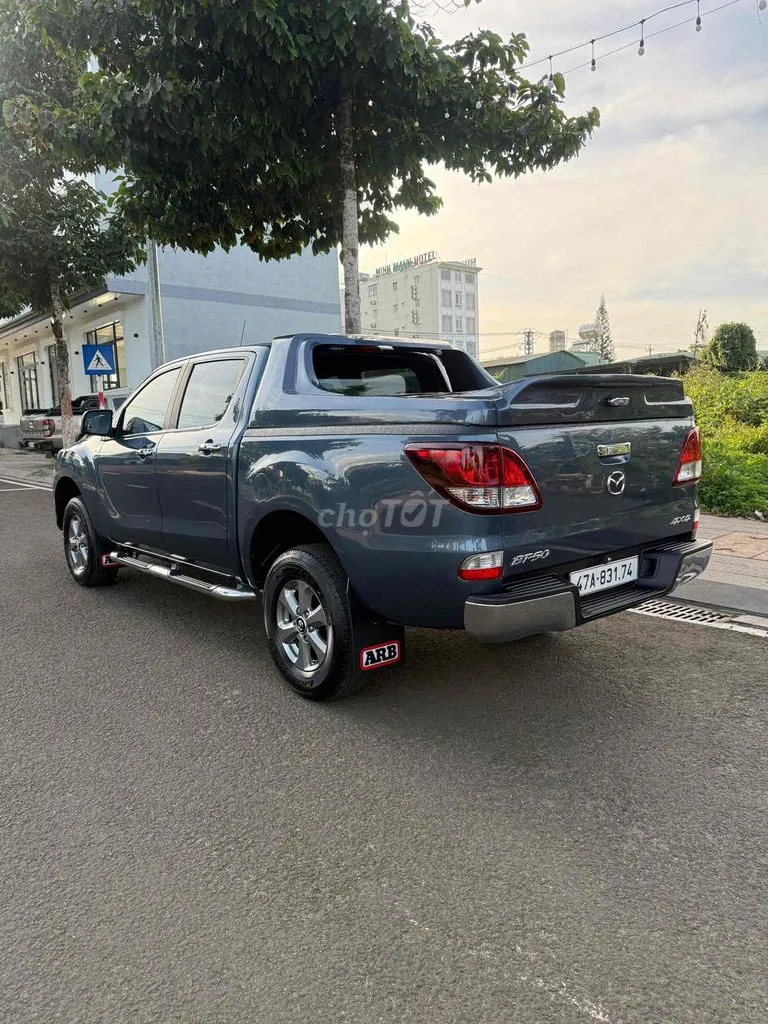 Mazda Bt-50 2016 photo 5
