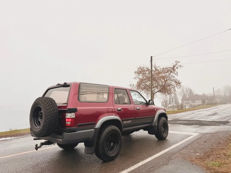 Toyota Hilux Surf 1993 photo 5