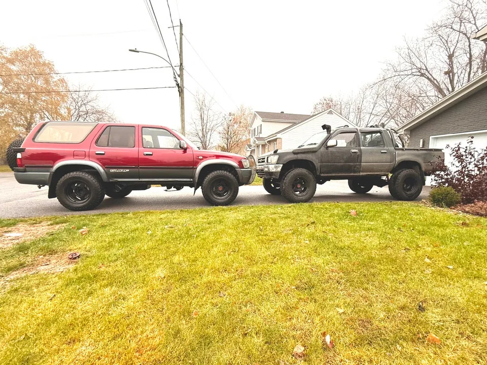 Toyota Hilux Surf 1993 photo 3