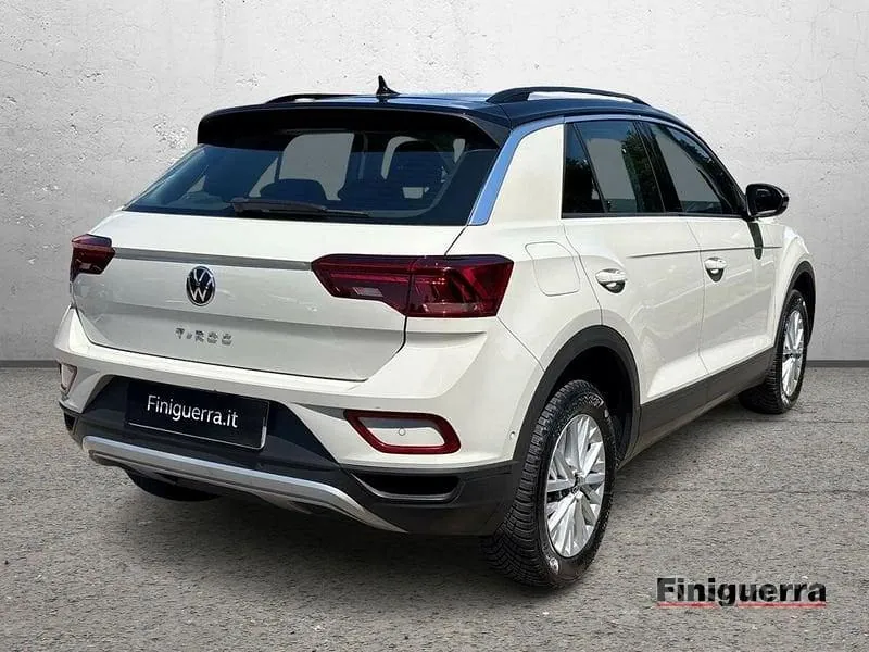 Volkswagen T-Roc 2023 photo 4