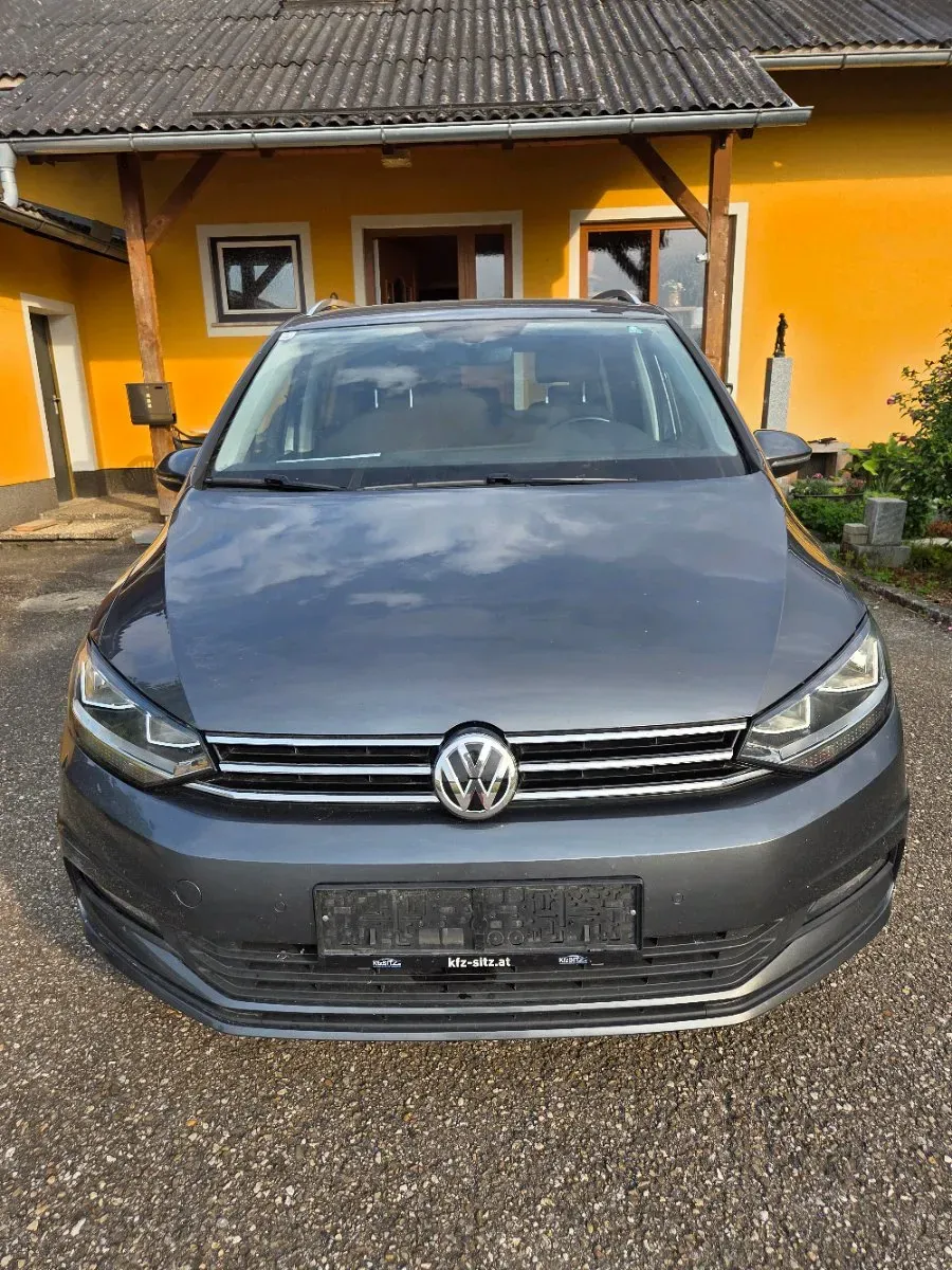 Volkswagen Touran 2016 photo 3