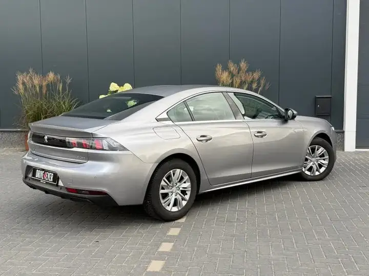 Peugeot 508 2021 photo 3