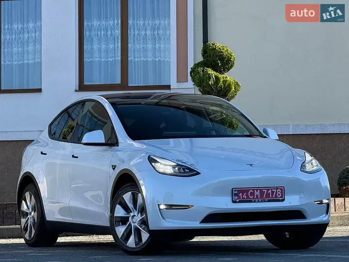 Tesla Model Y 2021 photo 3