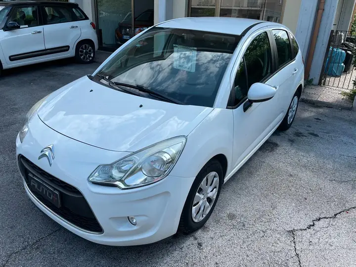 Citroen C3 2012 photo 4