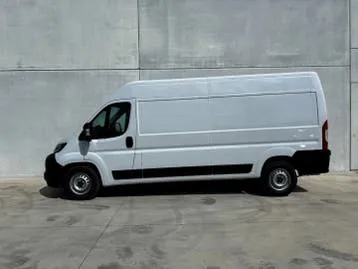 Peugeot Boxer 2026 photo 3