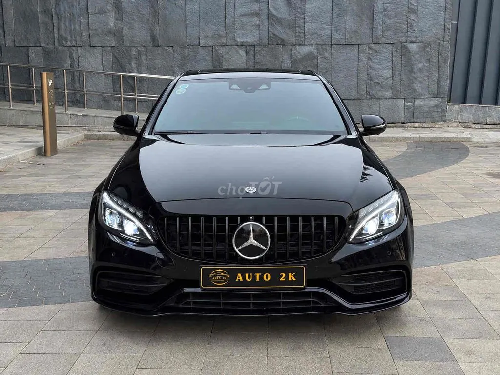 Mercedes-Benz C-Class