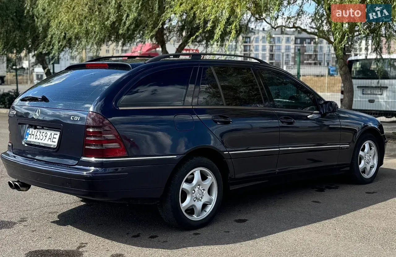 Mercedes-Benz C-Class 2002 photo 3