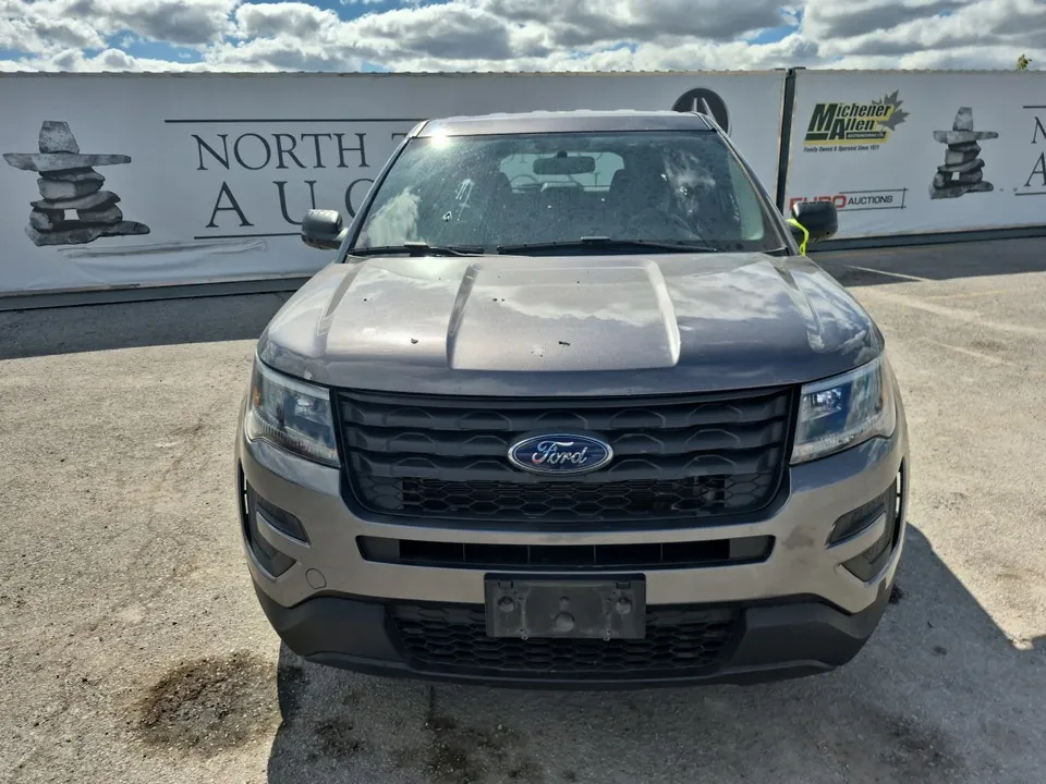 Ford Explorer 2019 photo 2