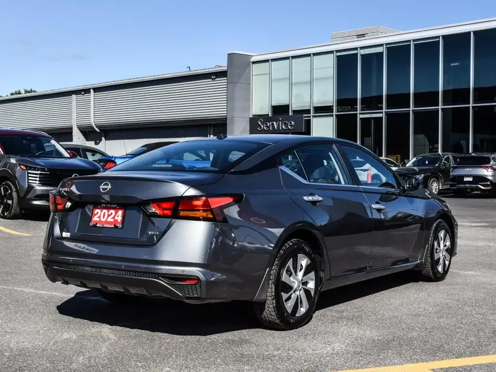Nissan Altima 2024 photo 4