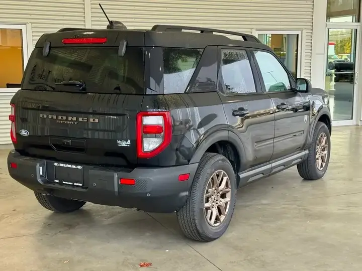 Ford Bronco Sport 2026 photo 4