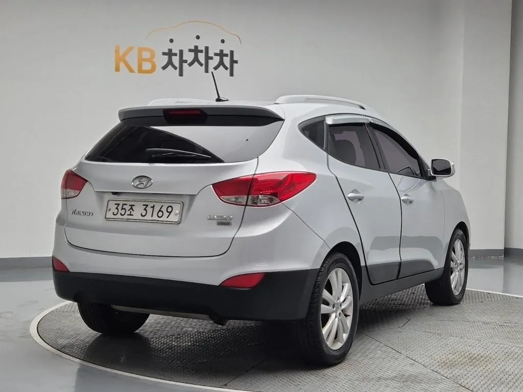 Hyundai Tucson 2012 photo 3