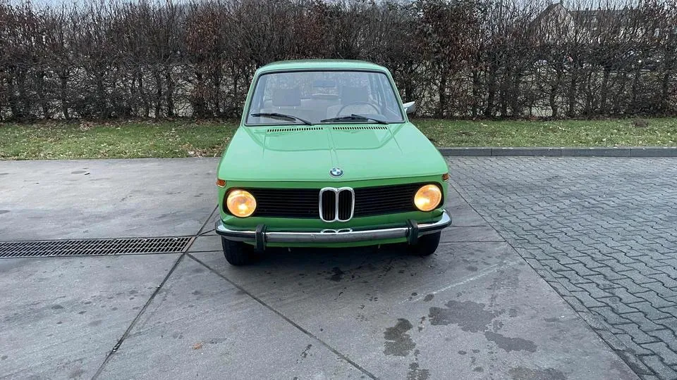 BMW 1502