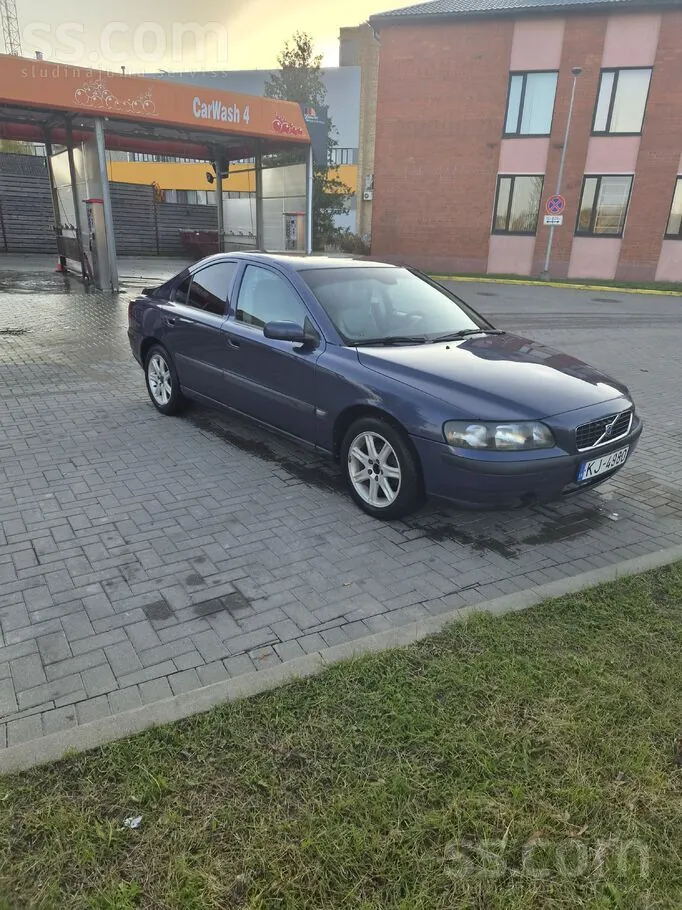 Volvo S60