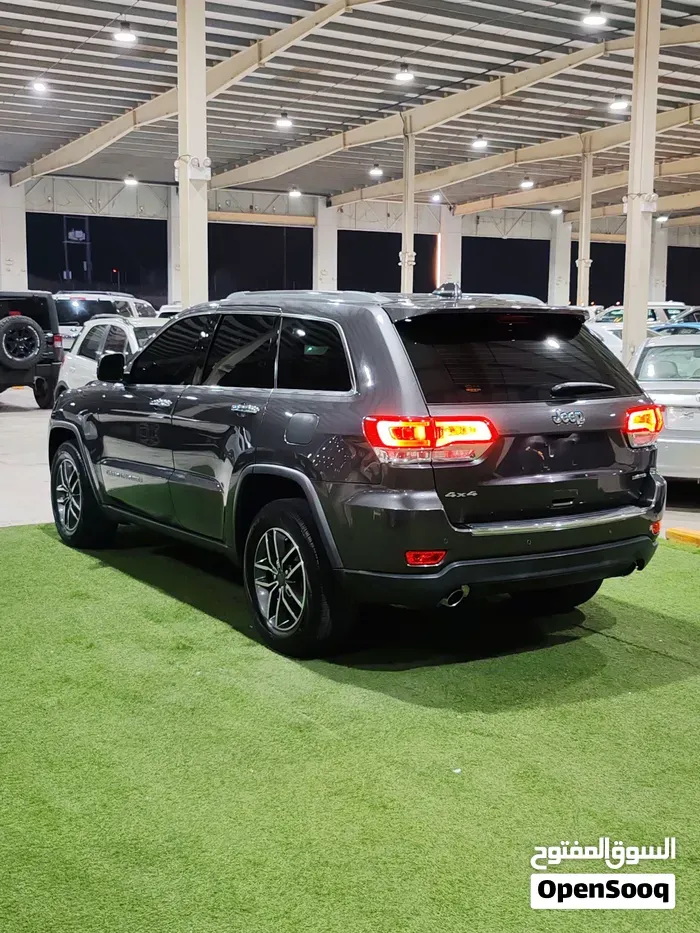 Jeep Grand Cherokee 2019 photo 4