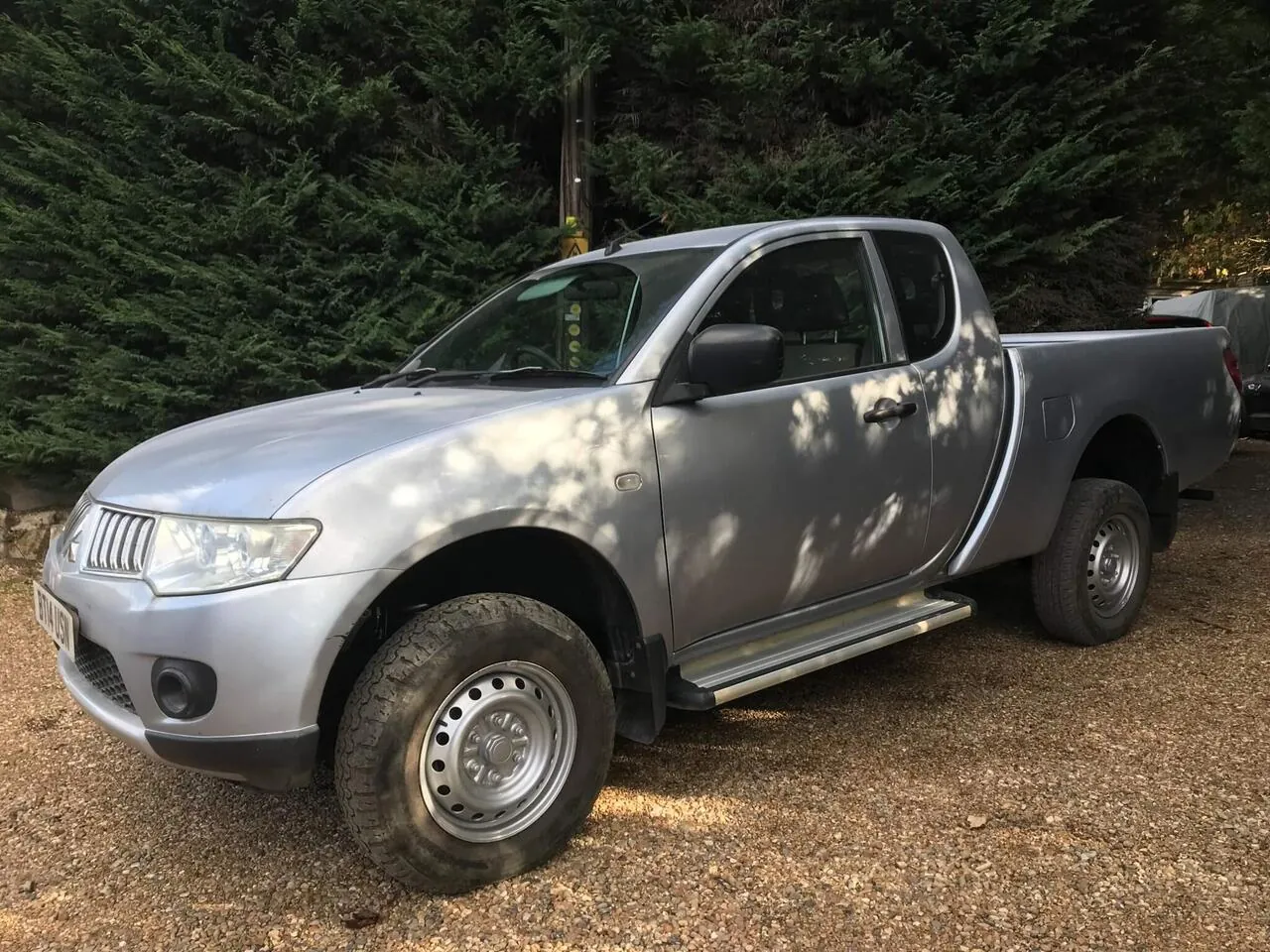 Mitsubishi L200 2014 photo 3