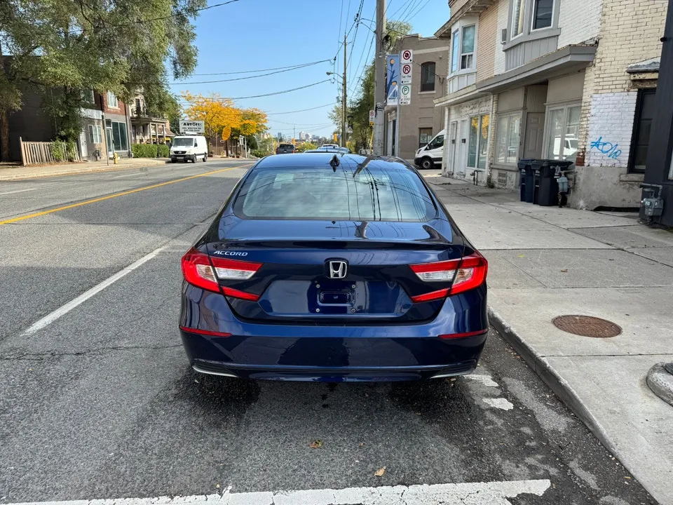 Honda Accord 2018 photo 5